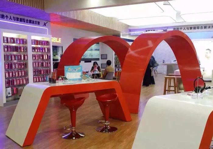 数码手机展（zhǎn）柜定做公司